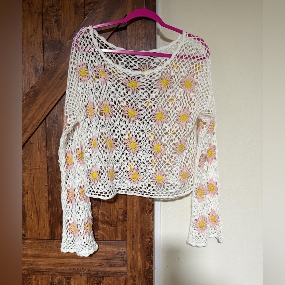 Pink Lily Crochet Floral Knit Sweater cover up Size M